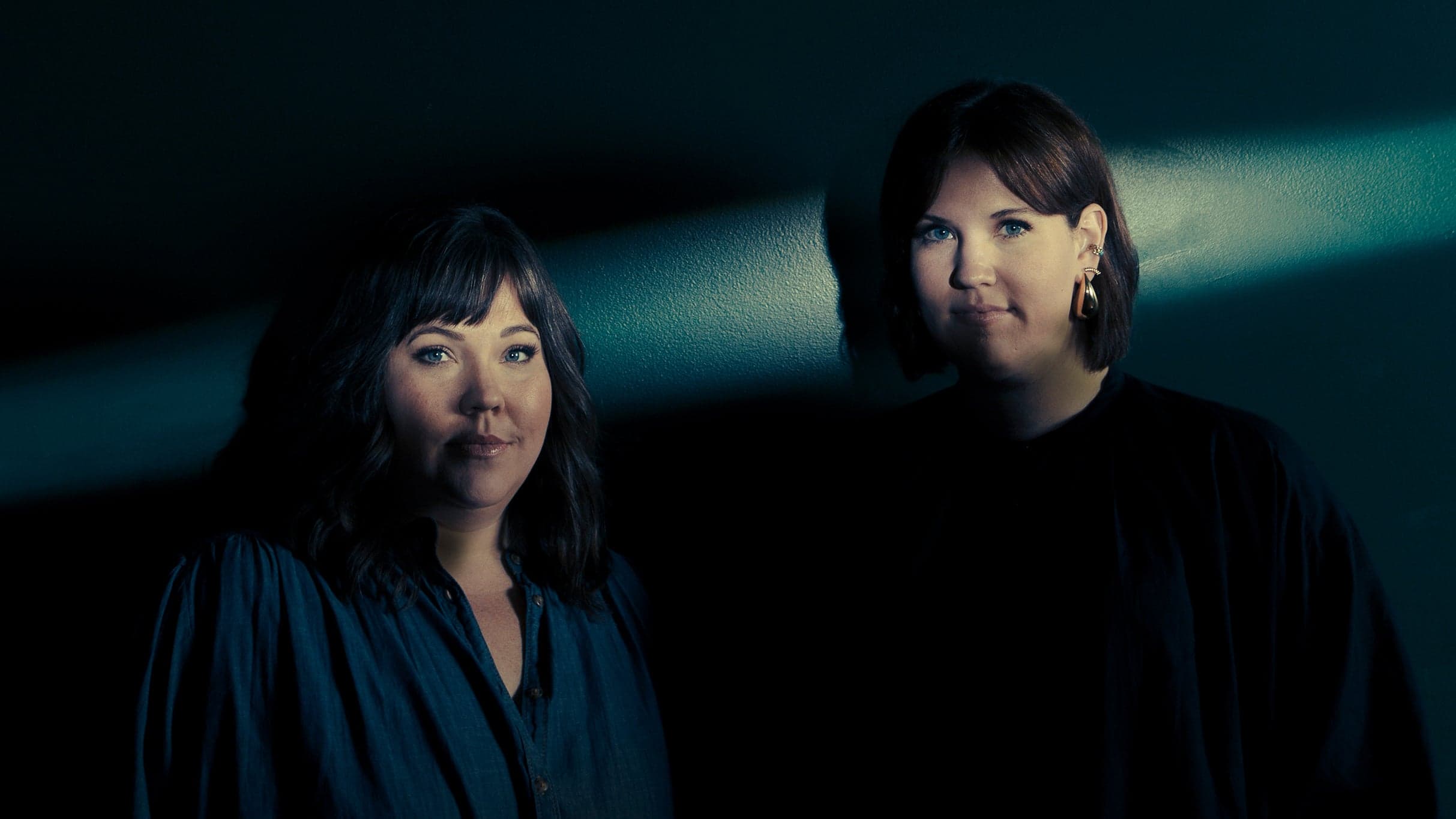 The Secret Sisters with Mary Bragg artwork from Thalia Hall
