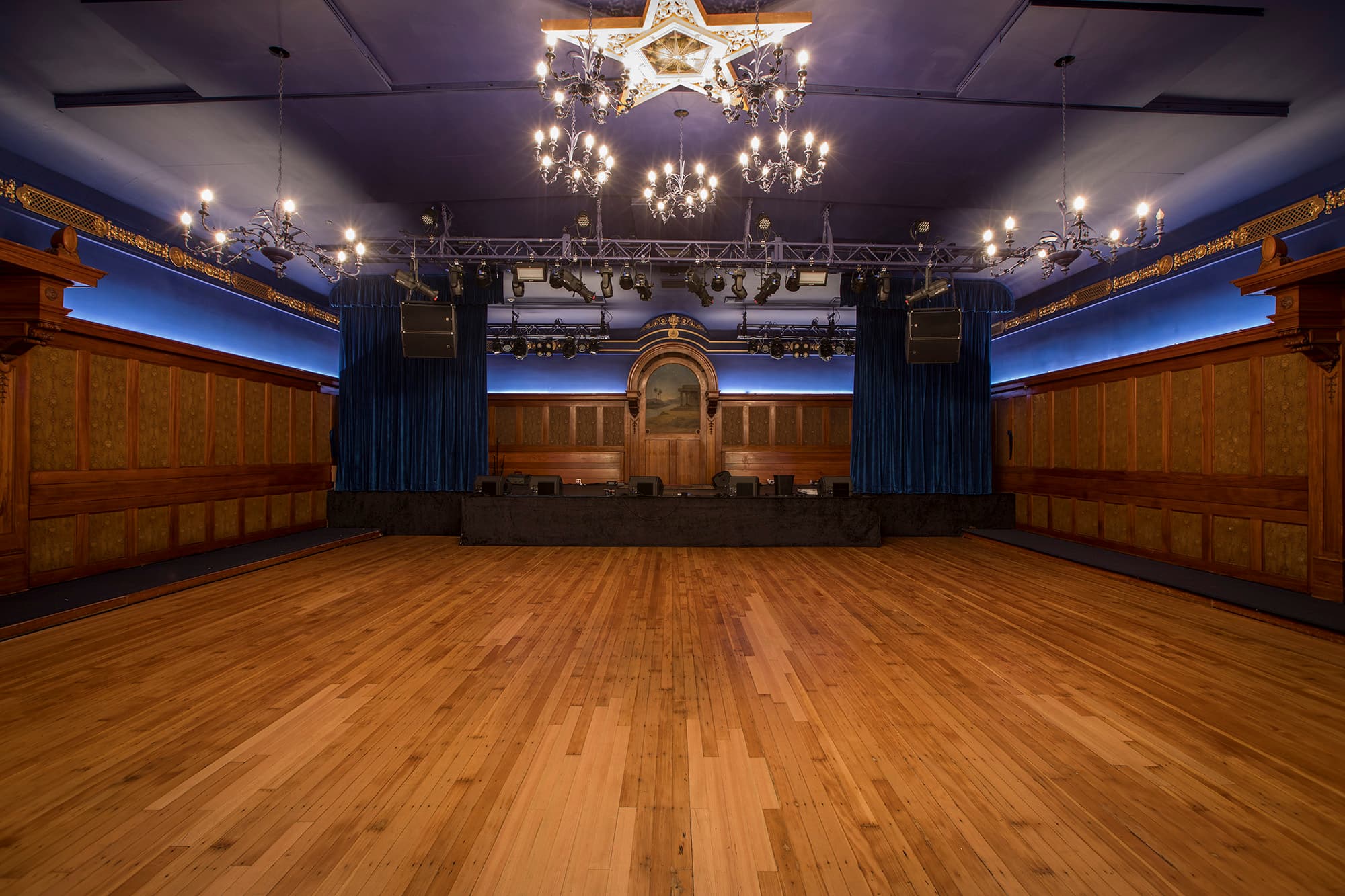 Lodge Room venue in Los Angeles